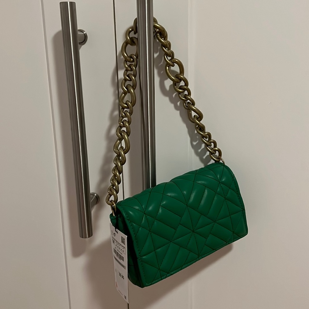 Green Zara purse. Brand new with tags